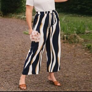 Wide leg ankle pants 👖